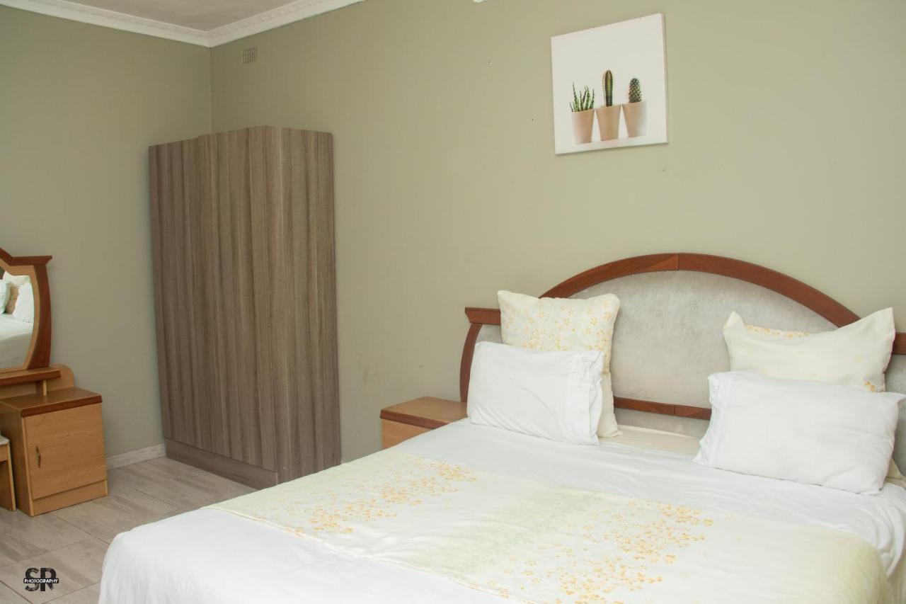 Highlands Lodges & Apartments Harare Buitenkant foto