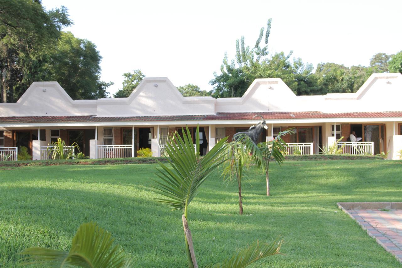 Highlands Lodges & Apartments Harare Buitenkant foto