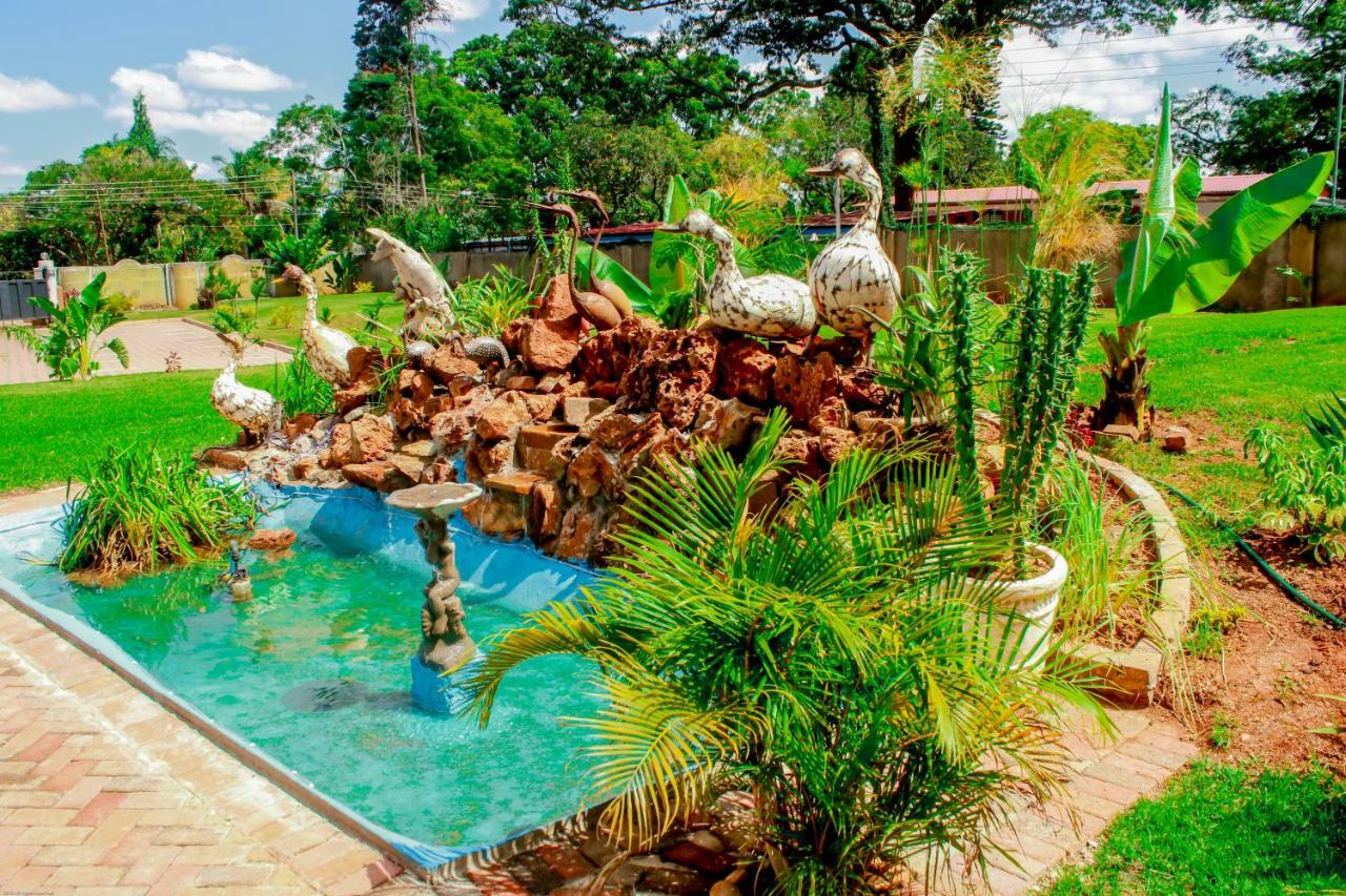 Highlands Lodges & Apartments Harare Buitenkant foto